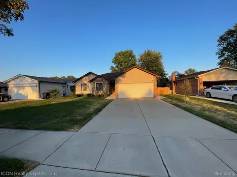 38638 Harrison Dr, Sterling Heights, MI 48310