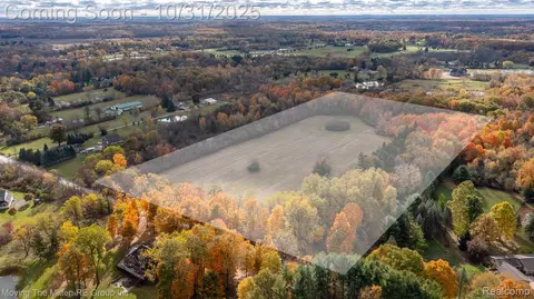 000 Brookville Rd, Salem, MI 48170