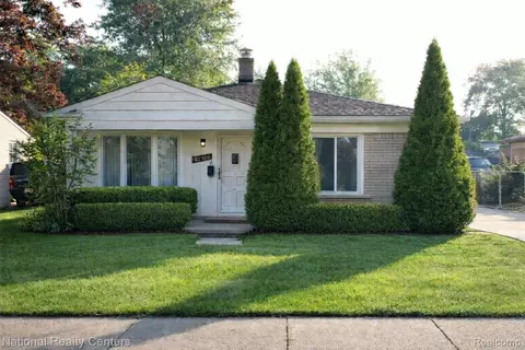 28110 Marshall St, Southfield, MI 48076