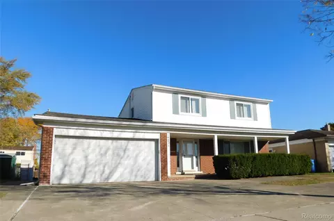 14421 Talbot Dr, Warren, MI 48088