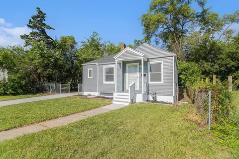 19749 Rosemont Ave, Detroit, MI 48219