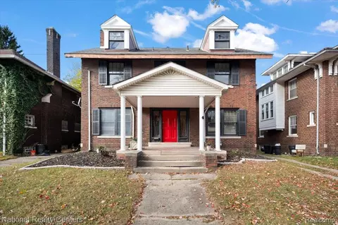 75 Mclean St, Highland Park, MI 48203