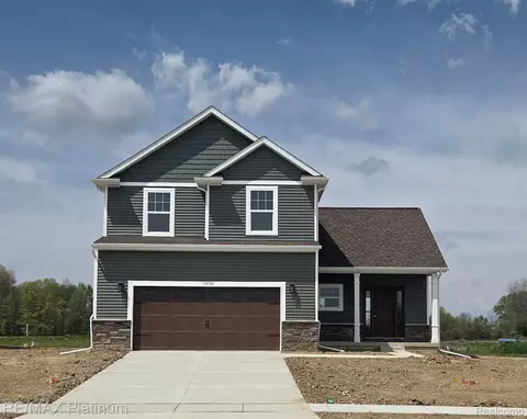 13096 Westwinds Dr, Fenton, MI 48451