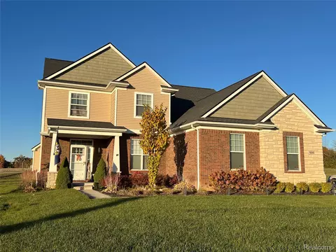 530 Antler Ct, York, MI 48176