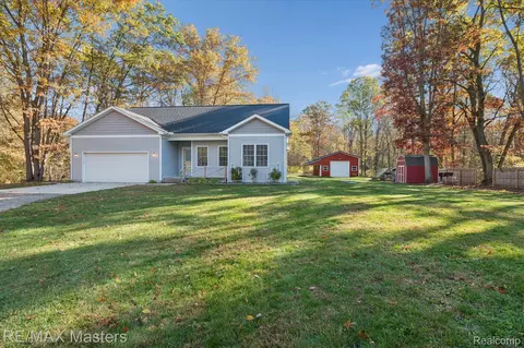 25845 Martinsville Rd, Sumpter, MI 48164