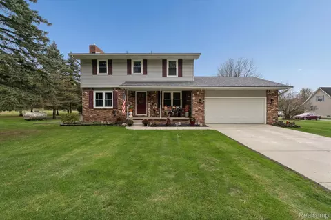 7233 W Lange Rd, Iosco, MI 48836