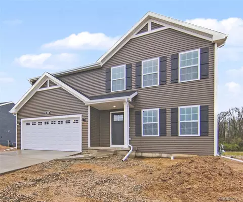 295 Hidden Meadows Dr, Hillsdale, MI 49242