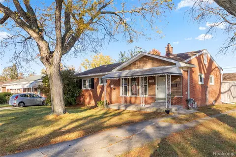 7912 Gary Ave, Westland, MI 48185