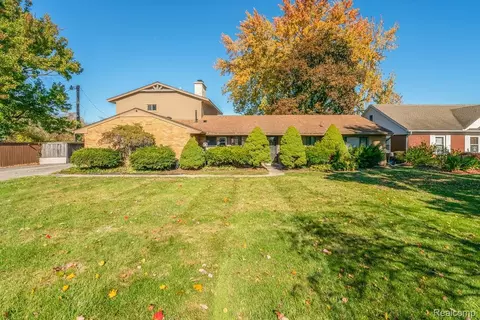 43160 E Huron River Dr, Van Buren, MI 48111