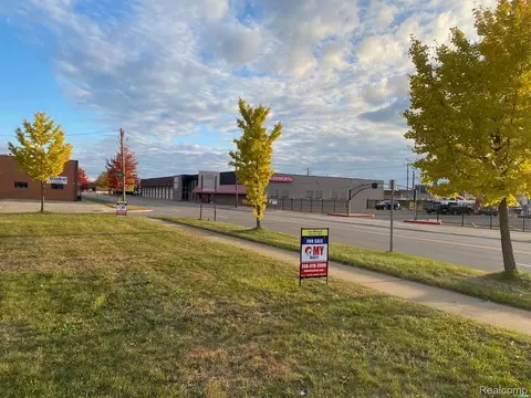 3200 Wyoming St, Dearborn, MI 48120 photo 5