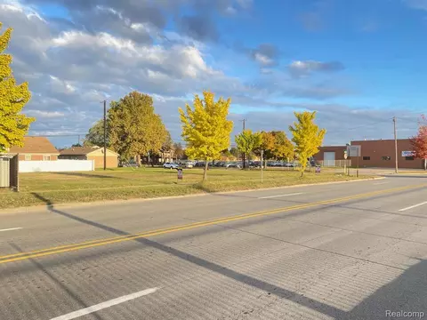 3200 Wyoming St, Dearborn, MI 48120 photo 7
