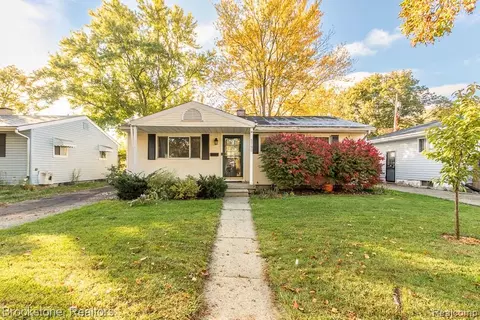 3730 Holly Ave, Flint, MI 48506