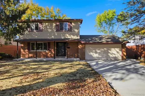22104 Bernard St, Taylor, MI 48180