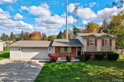 3088 Layman Dr, Flint, MI 48506