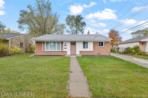 8385 Hillcrest Blvd, Westland, MI 48185