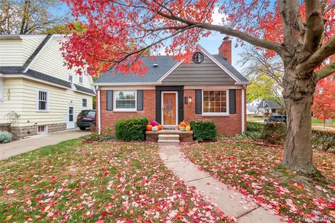 602 Lawson St, Royal Oak, MI 48067