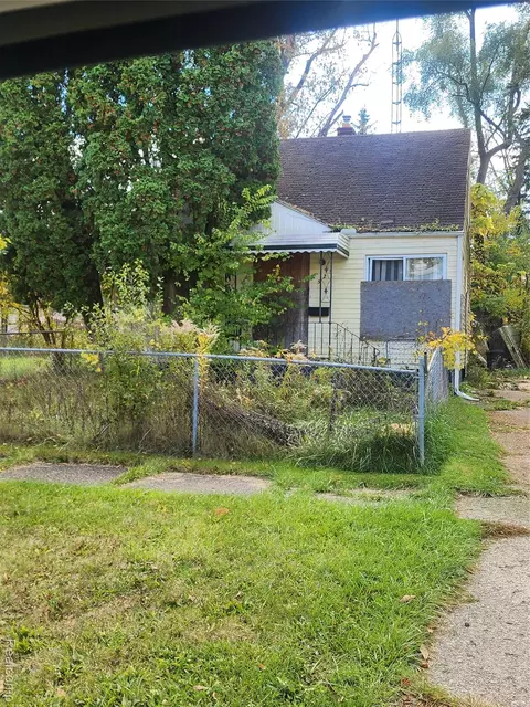 525 W Pulaski Ave, Flint, MI 48505