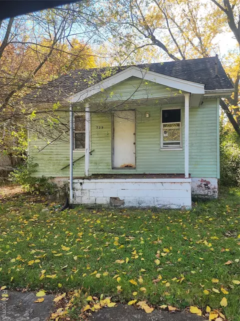 329 W Baltimore Blvd, Flint, MI 48505
