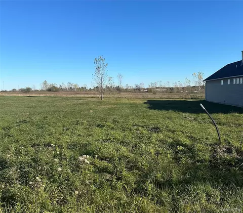 3343 Heritage Blvd, Swartz Creek, MI 48473