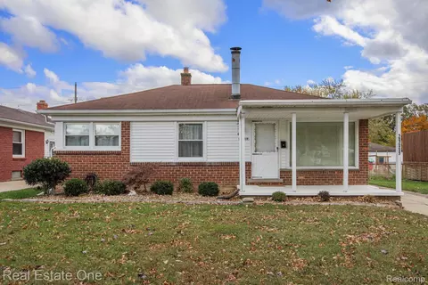 29373 Red Cedar Dr, Flat Rock, MI 48134 | 1 photo - Movoto