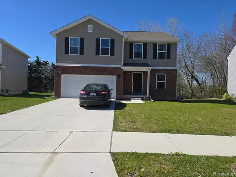 1172 Fieldstone Dr, Pontiac, MI 48340