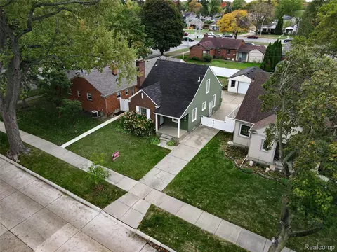 20979 Audette St, Dearborn, MI 48124