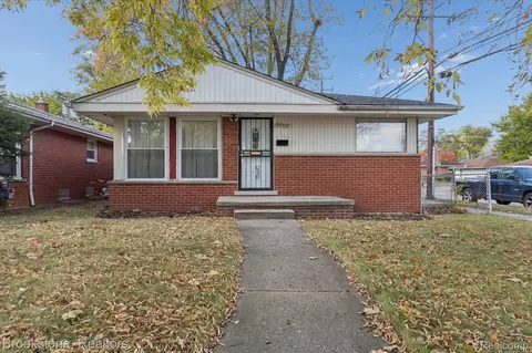 20317 Bentler St, Detroit, MI 48219