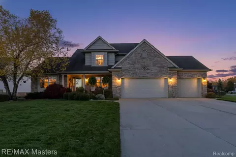 7743 Audubon Ln, Newport, MI 48166