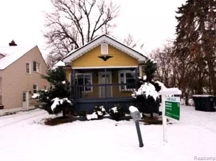 74 E Fairmount Ave, Pontiac, MI 48340