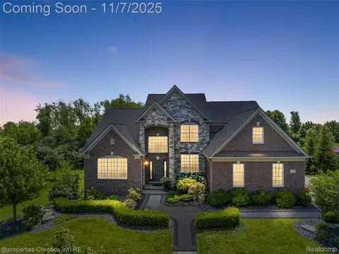 50398 Starlite Run, Northville, MI 48168