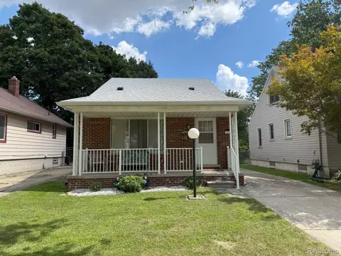 3621 Gertrude St, Dearborn, MI 48124