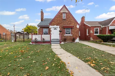 10024 Balfour Rd, Detroit, MI 48224