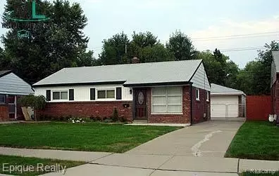 26518 Arlington St, Roseville, MI 48066