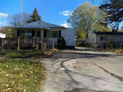 3710 Branch Rd, Flint, MI 48506
