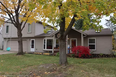 3658 Minton Rd, Orion, MI 48359