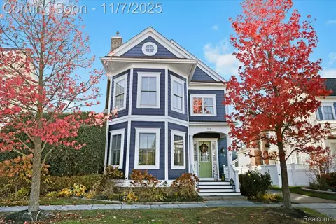 798 Taylor Ln, Canton, MI 48188