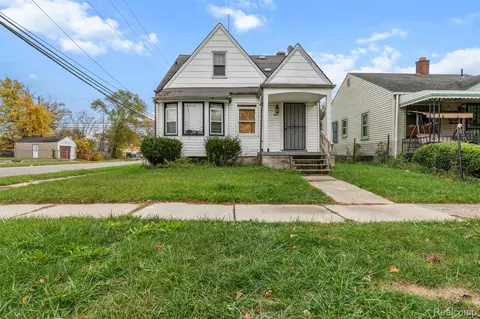 9660 Winthrop St, Detroit, MI 48227