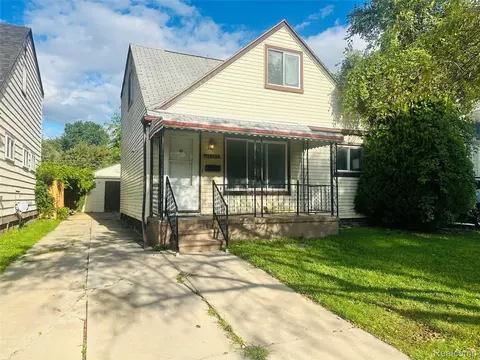 24272 Lauren Ave, Warren, MI 48089