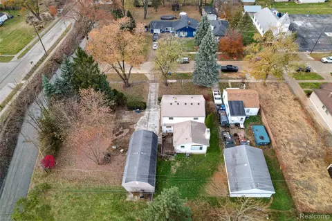 5381 Merrick St, Dearborn Heights, MI 48125