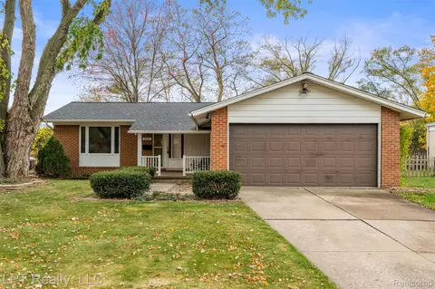 39237 Grennada St, Livonia, MI 48154
