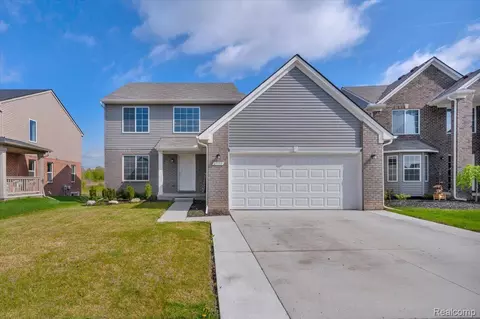 6555 Bristol Dr, Van Buren, MI 48111