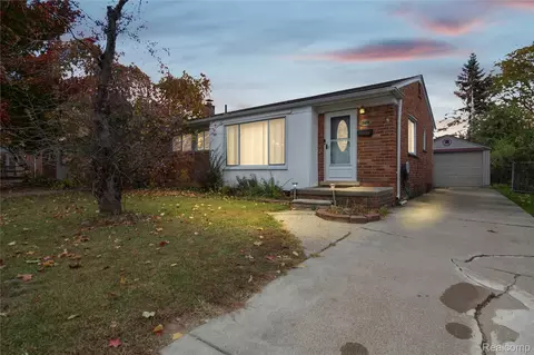 18400 Delaware Ave, Redford, MI 48240