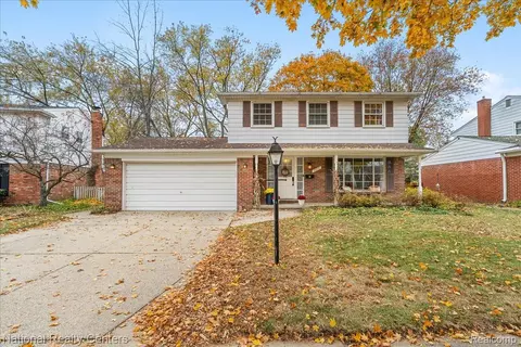 15215 Maxwell Ave, Plymouth, MI 48170