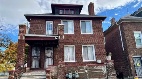 4901 Whitfield St, Detroit, MI 48204