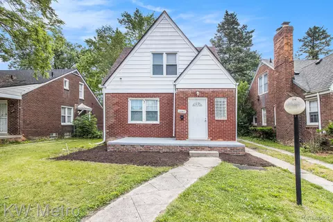 18504 Sussex St, Detroit, MI 48235