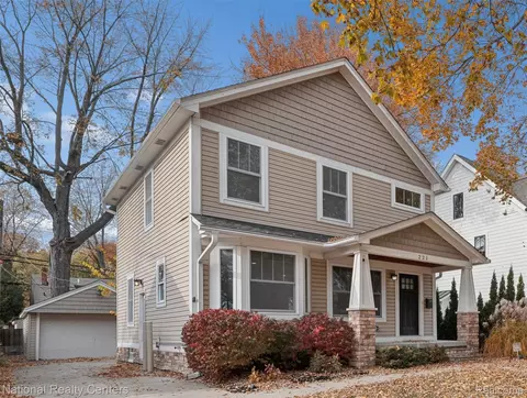 221 N Altadena Ave, Royal Oak, MI 48067