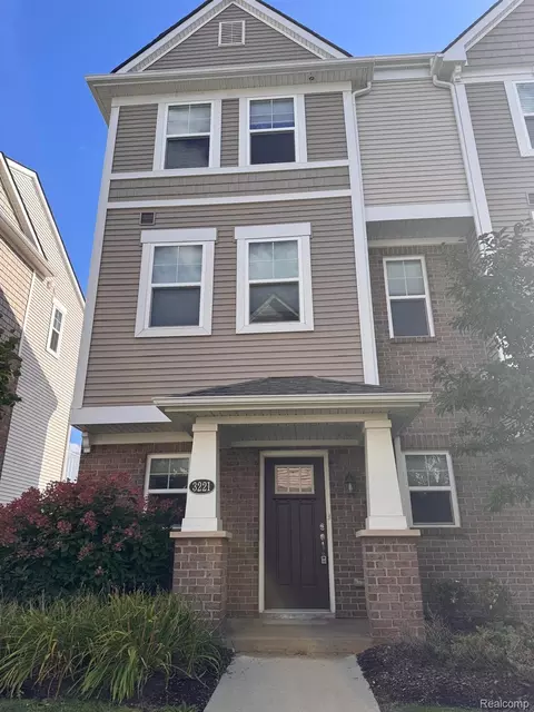 3221 Chambers W, Wixom, MI 48393