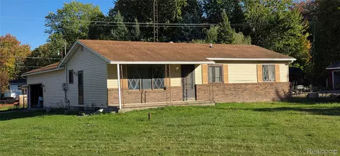 3414 N Genesee Rd, Flint, MI 48506