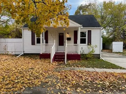 35621 Brush St, Wayne, MI 48184