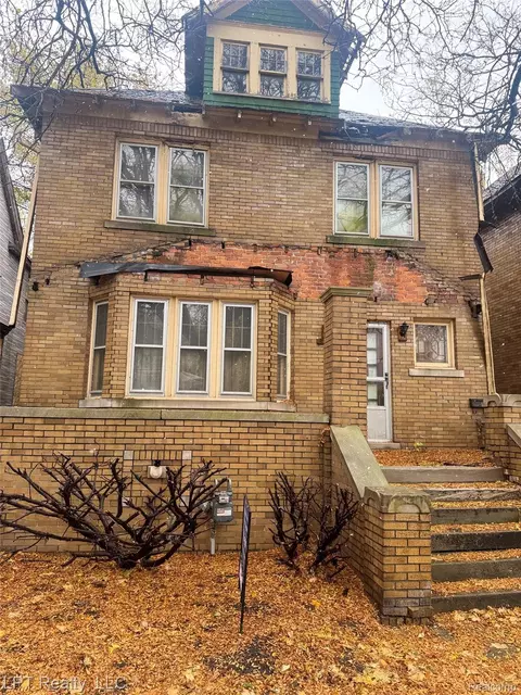 3743 Greusel St, Detroit, MI 48210